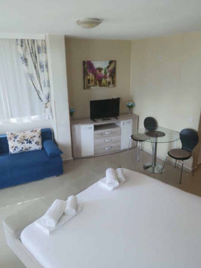 פרימורסקו Albatros Private Studio מראה חיצוני תמונה